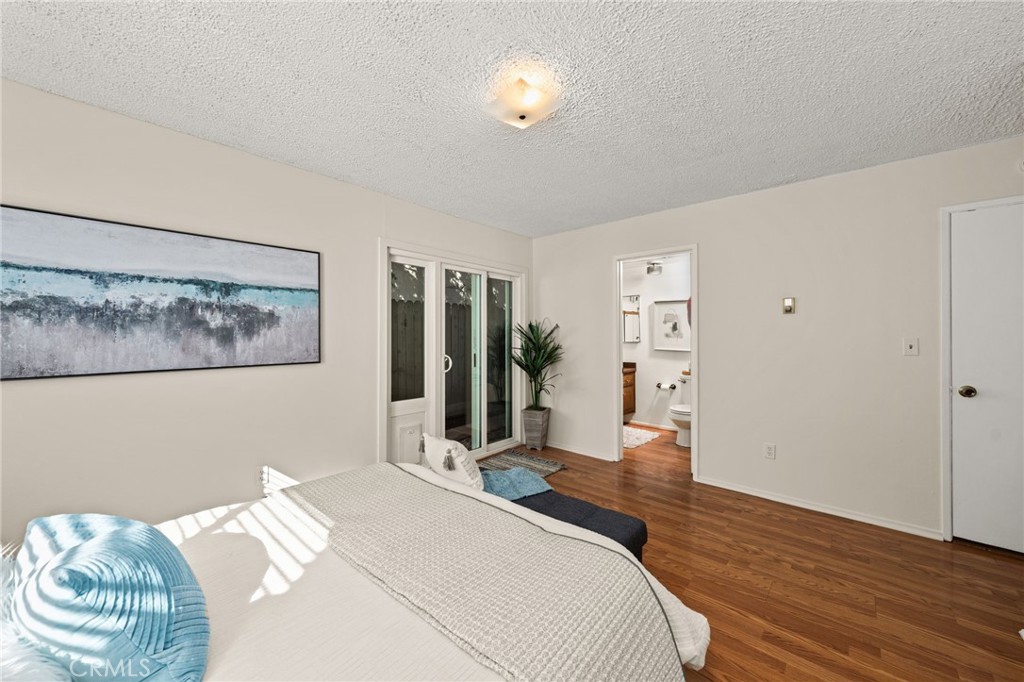 410 N Clark Street H