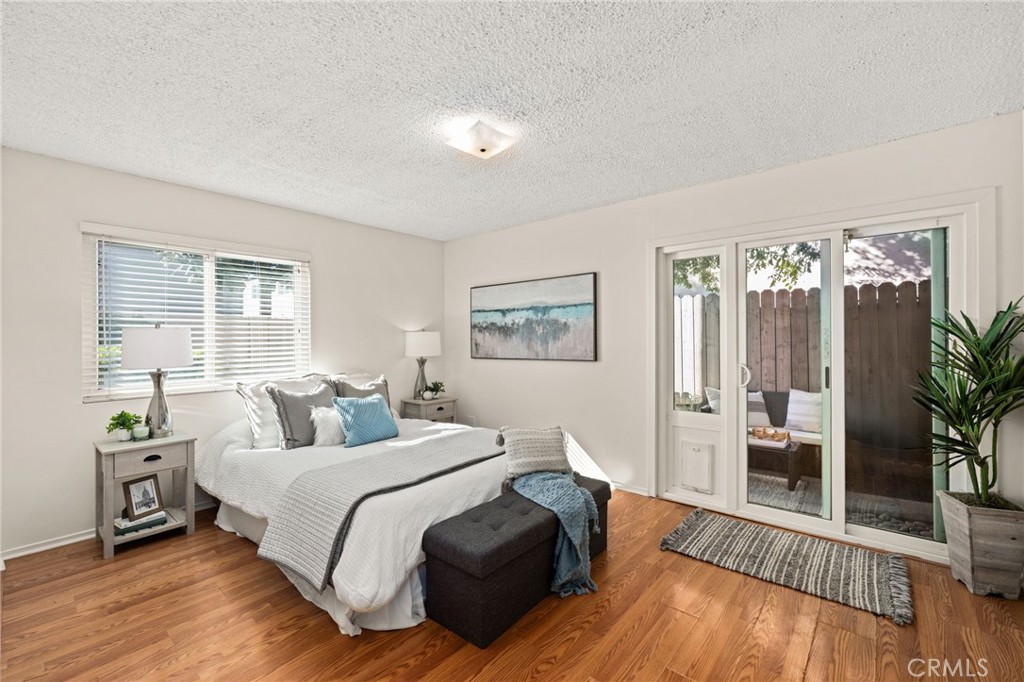 410 N Clark Street H