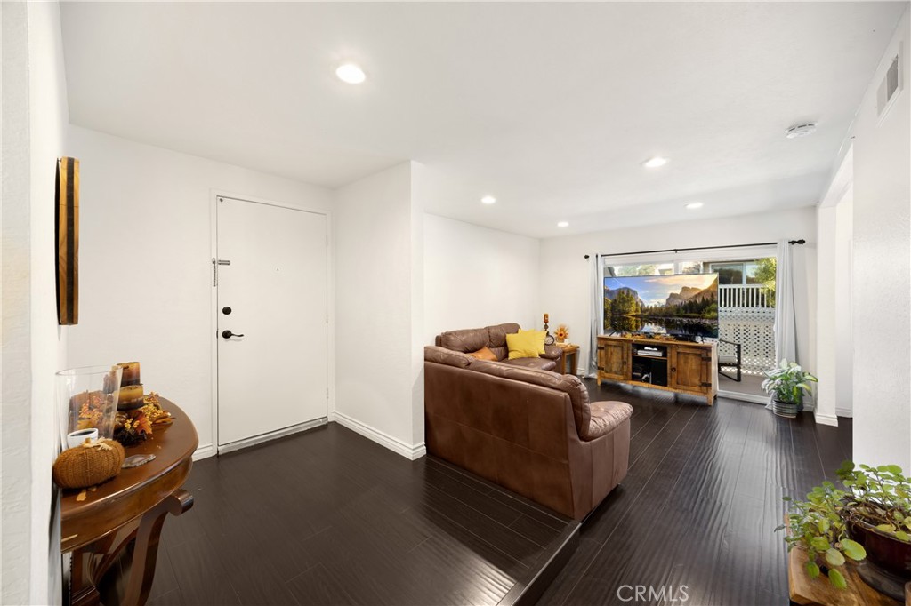 2924 Camino Capistrano 7A