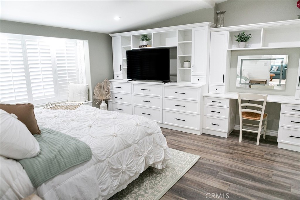 1790 Sunningdale Ave 15G