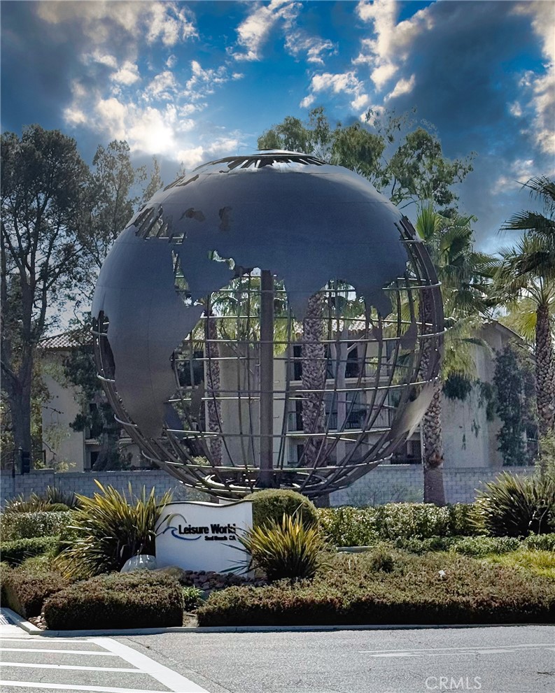 1790 Sunningdale Ave 15G