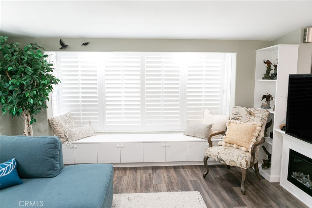 1790 Sunningdale Ave 15G