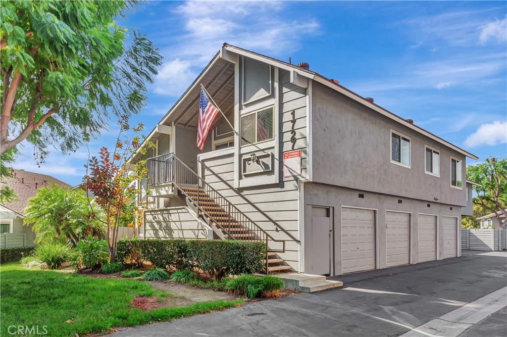 1727 N Willow Woods Drive C