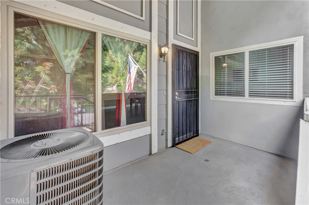 1727 N Willow Woods Drive C