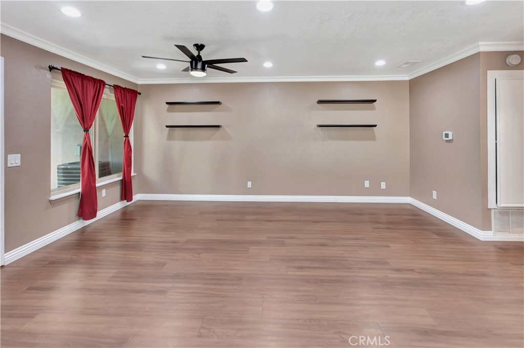 1727 N Willow Woods Drive C