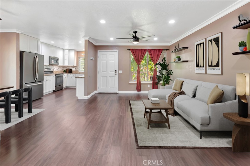 1727 N Willow Woods Drive C