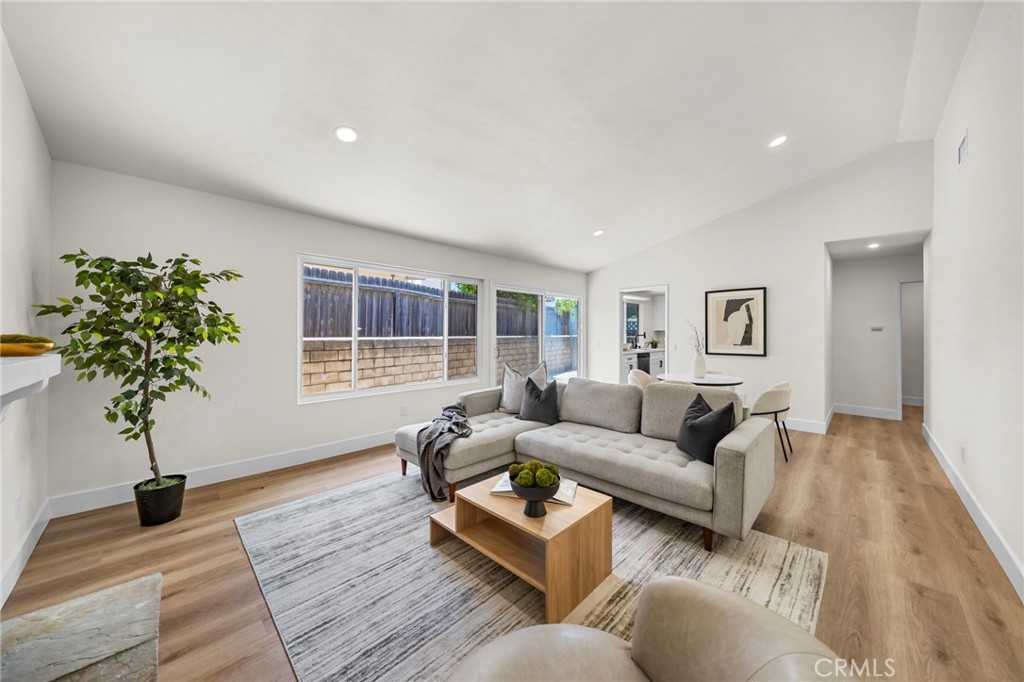 29589 Mira Loma Drive