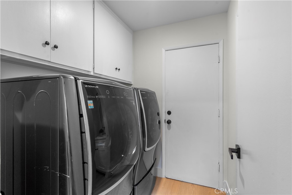 3349 Greenleaf Drive