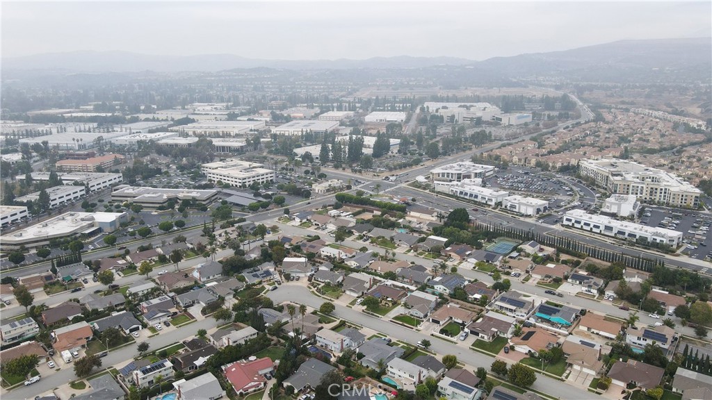 3349 Greenleaf Drive