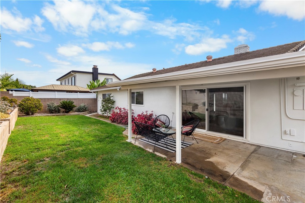 3349 Greenleaf Drive