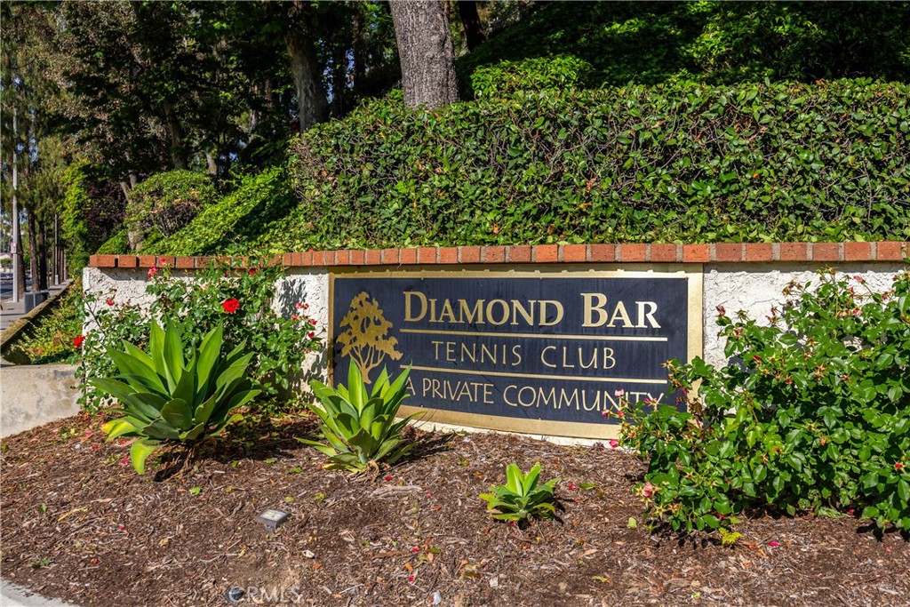 22709 Lakeway Dr 493