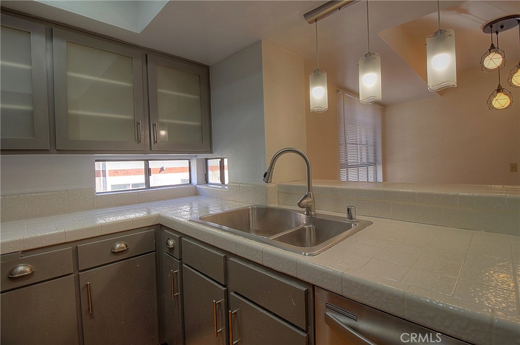 400 N Louise Street 205