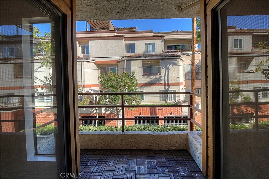 400 N Louise Street 205