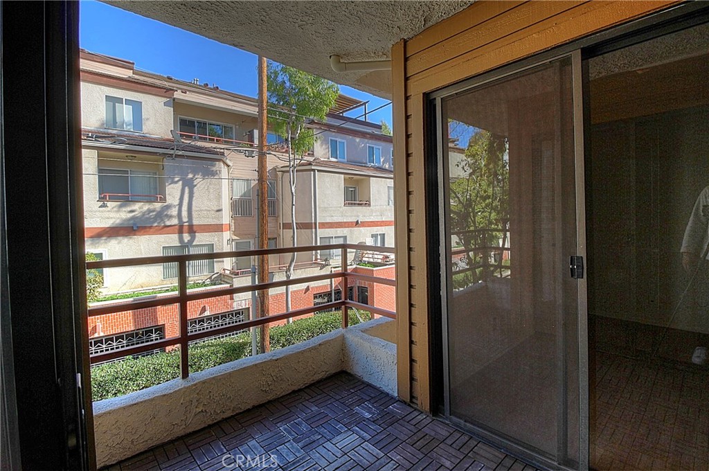 400 N Louise Street 205