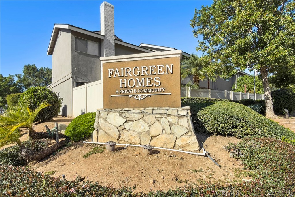 6832 Tahitian Circle