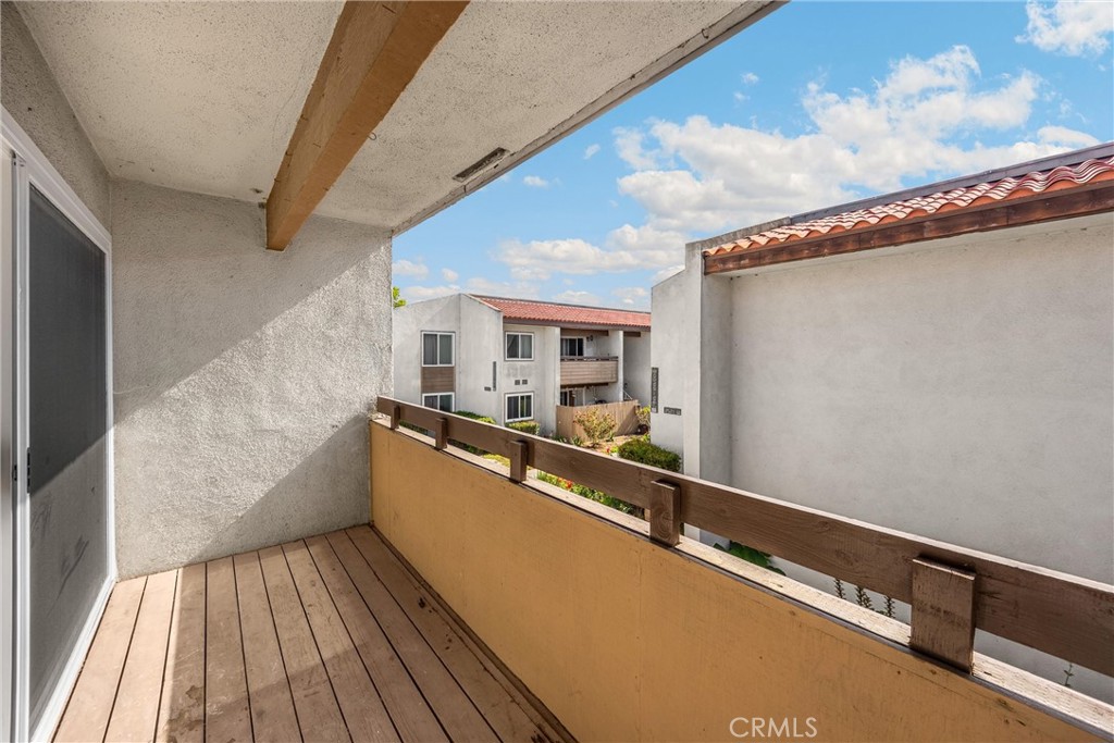 2521 W Sunflower Avenue R8