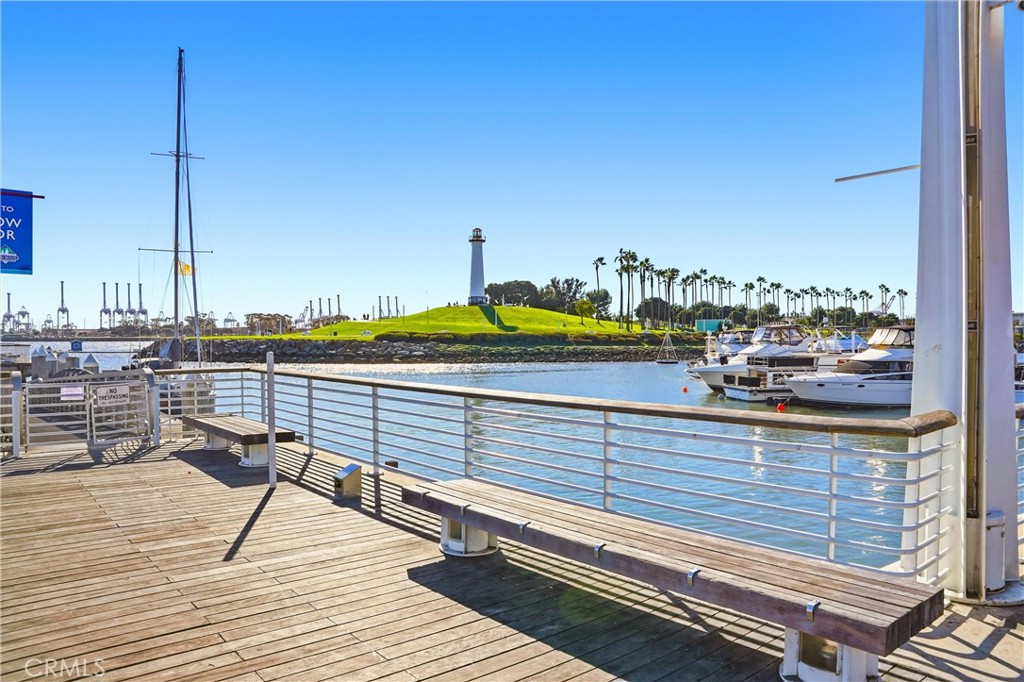 545 Chestnut Ave #207