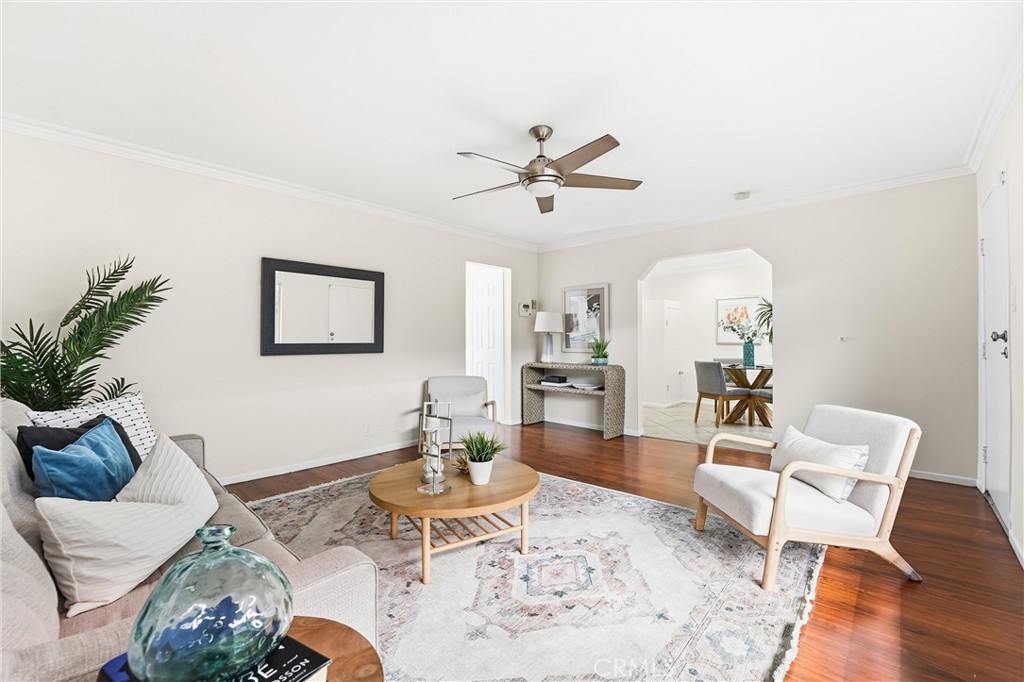 545 Chestnut Ave #207