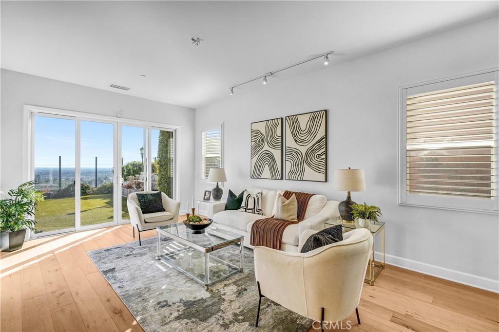 2488 E Kern River Lane