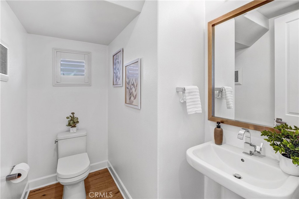 2488 E Kern River Lane