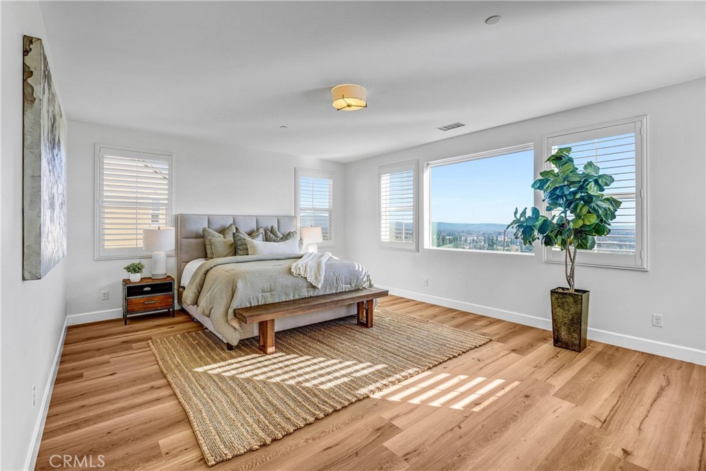 2488 E Kern River Lane