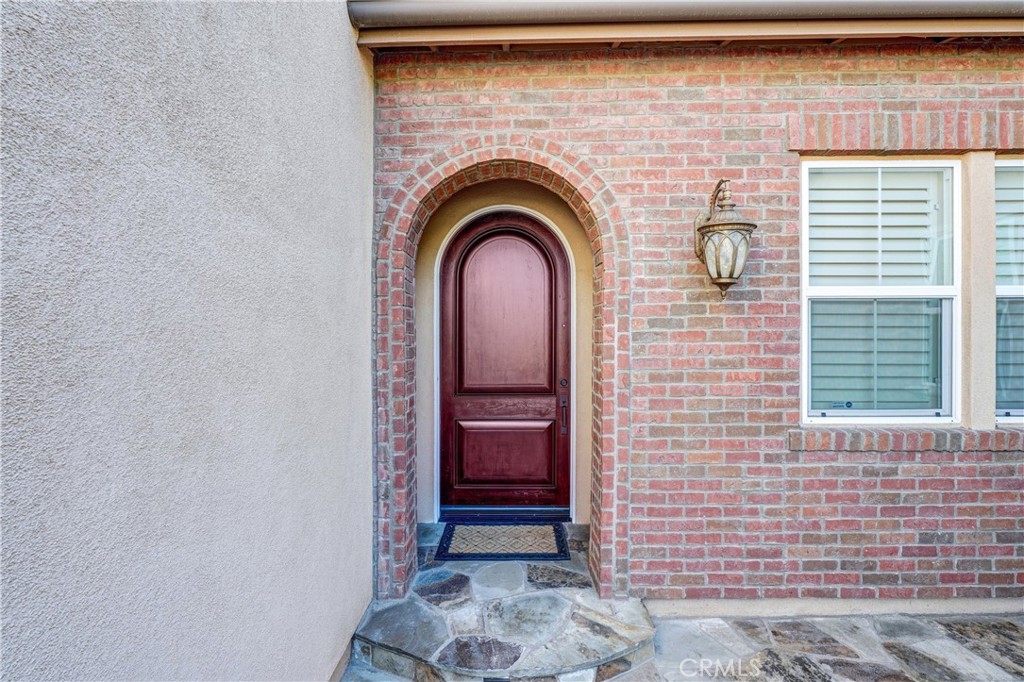 2488 E Kern River Lane