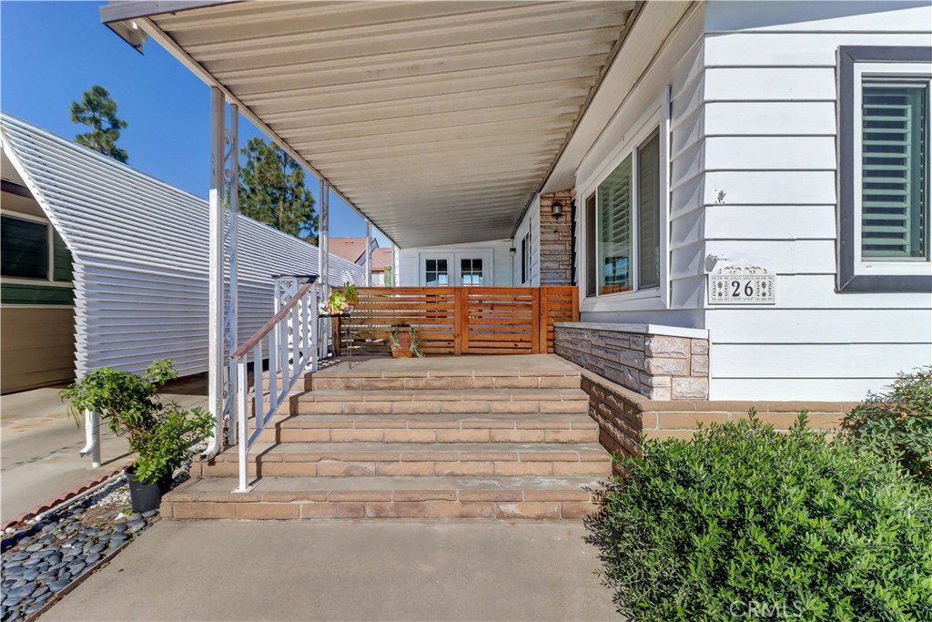 6741 Lincoln Avenue 26