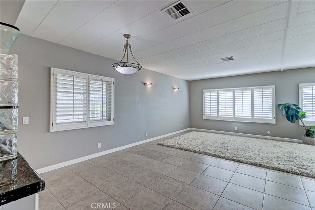 6741 Lincoln Avenue 26