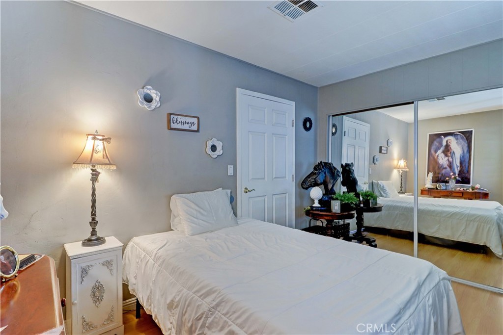 6741 Lincoln Avenue 26