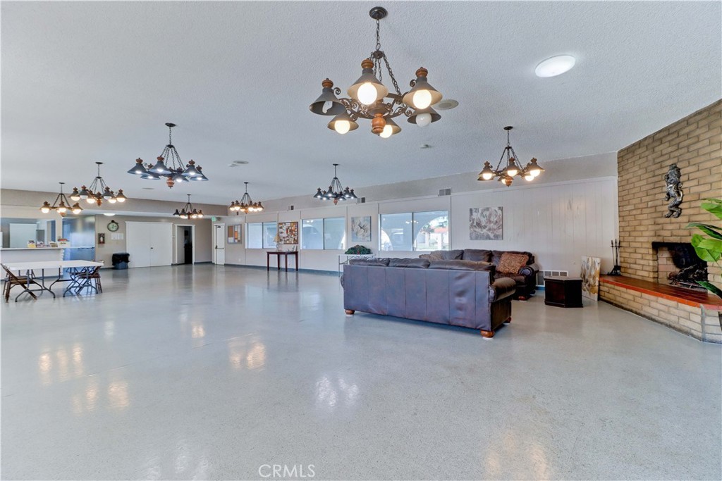 6741 Lincoln Avenue 26