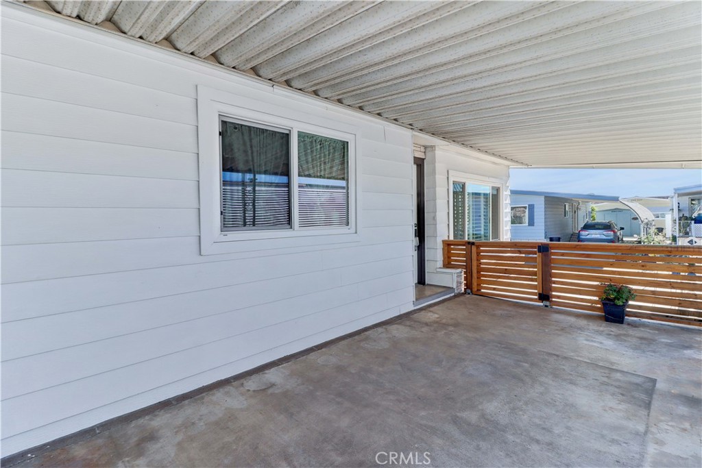 6741 Lincoln Avenue 26