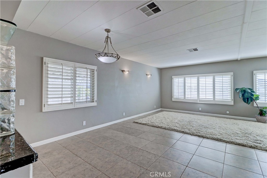 6741 Lincoln Avenue 26