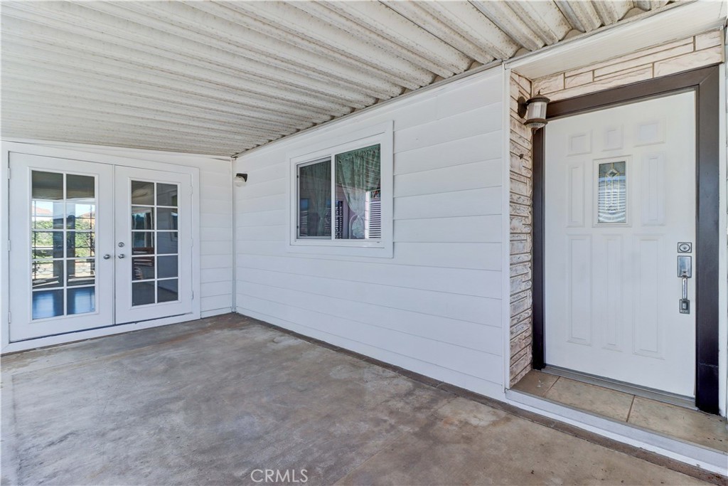 6741 Lincoln Avenue 26