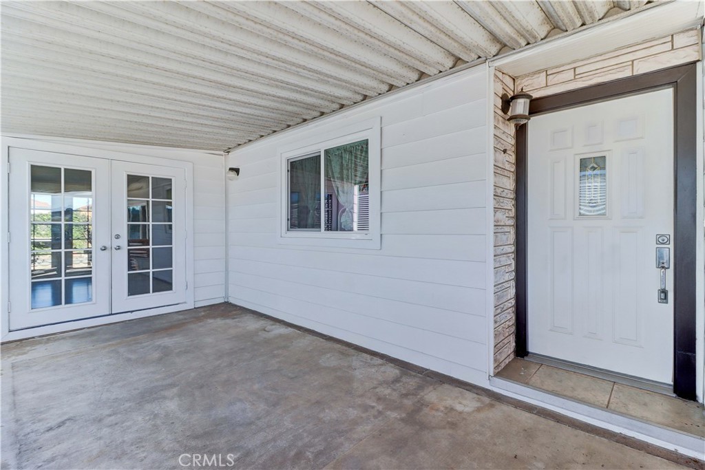 6741 Lincoln Avenue 26