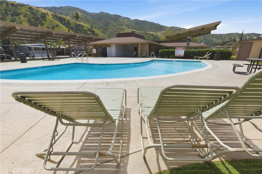 4901 Green River 153
