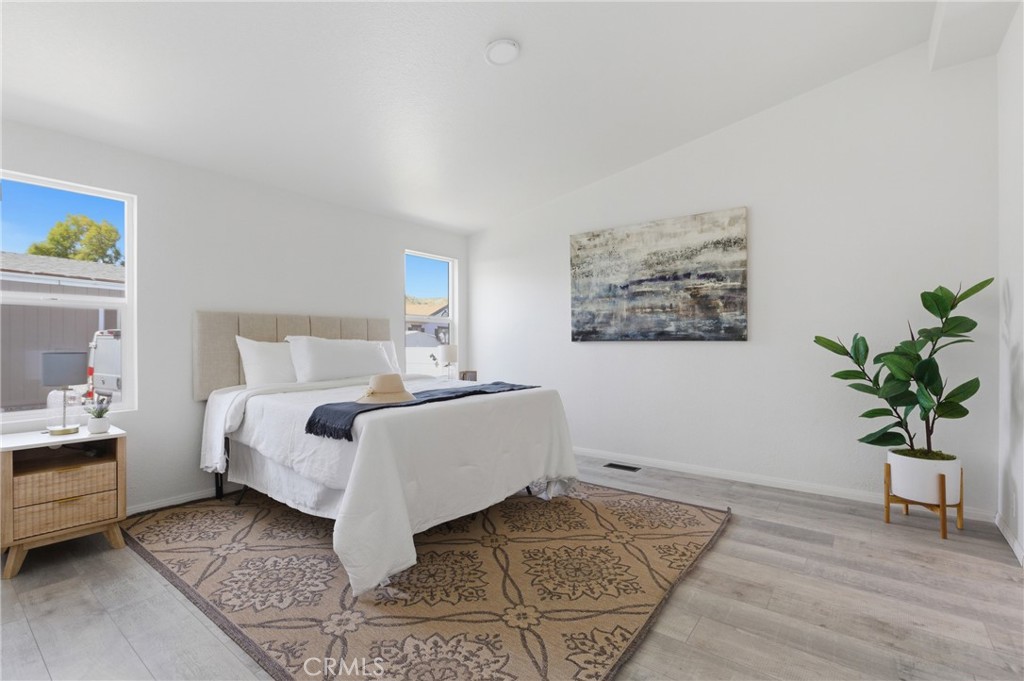 4901 Green River 153