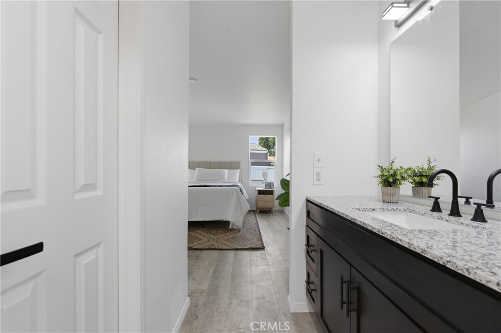 4901 Green River 153
