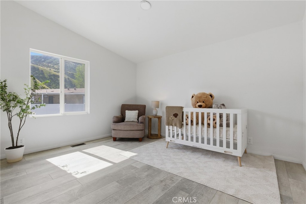 4901 Green River 153
