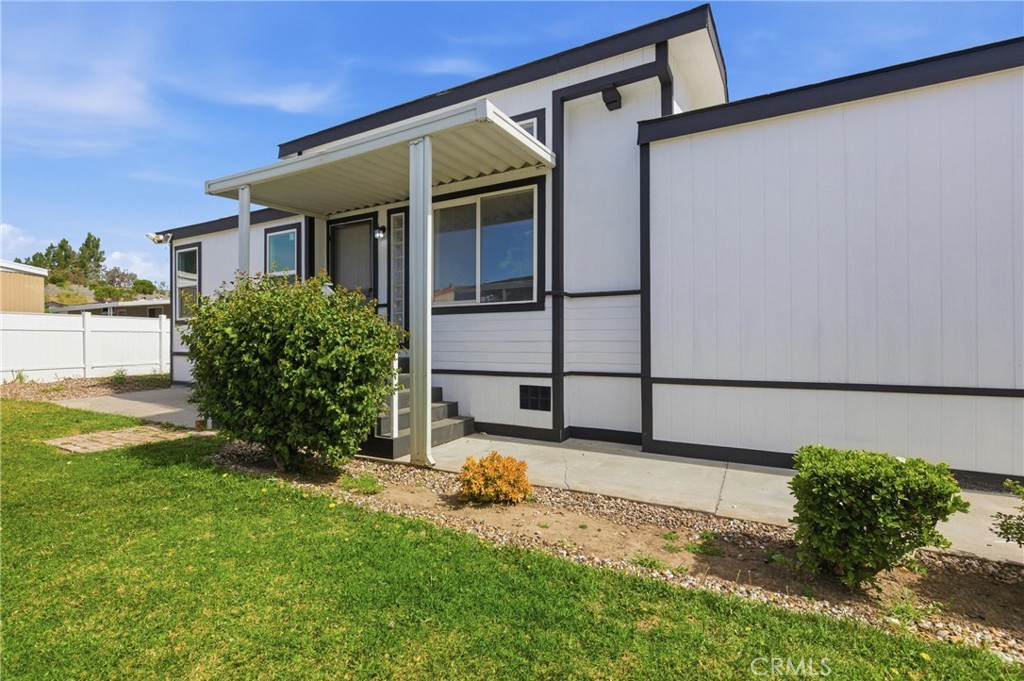 4901 Green River 153