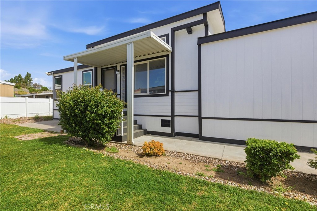 4901 Green River 153