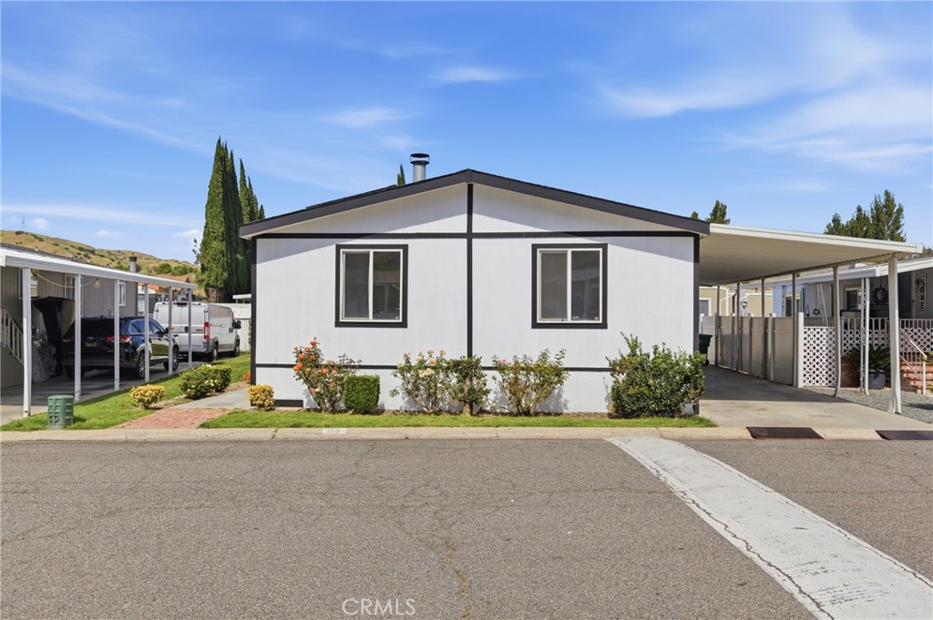 4901 Green River 153