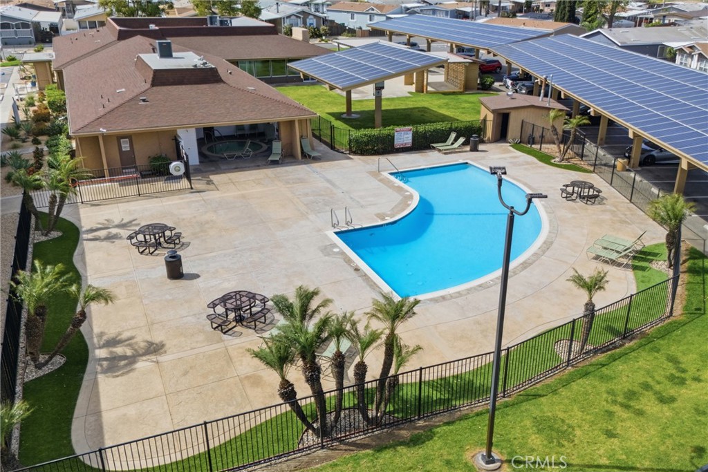 4901 Green River 153