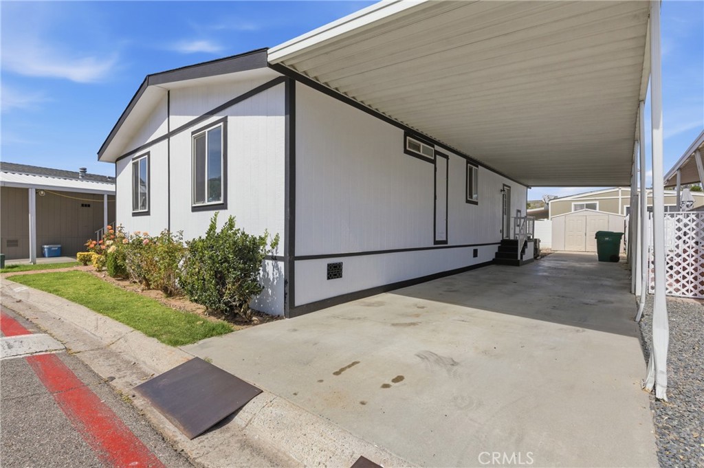 4901 Green River 153