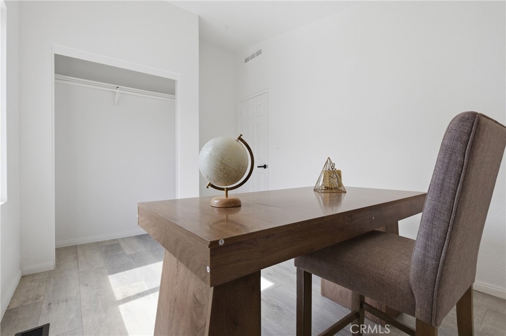 4901 Green River 153