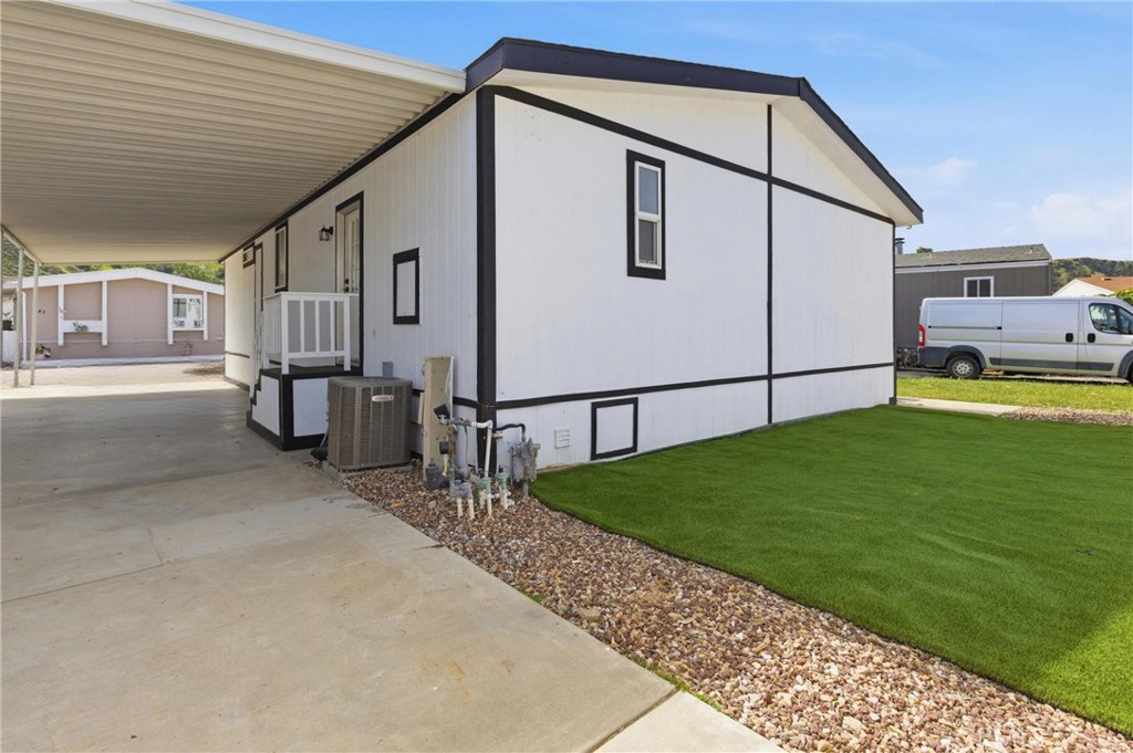 4901 Green River 153