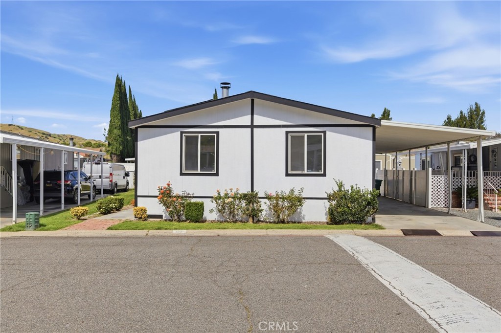 4901 Green River 153
