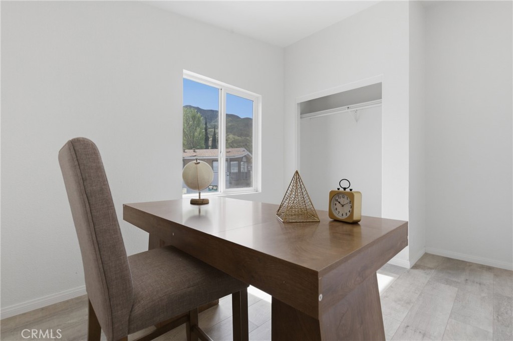 4901 Green River 153