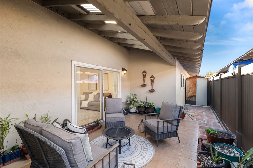 3139 E Chapman 3B
