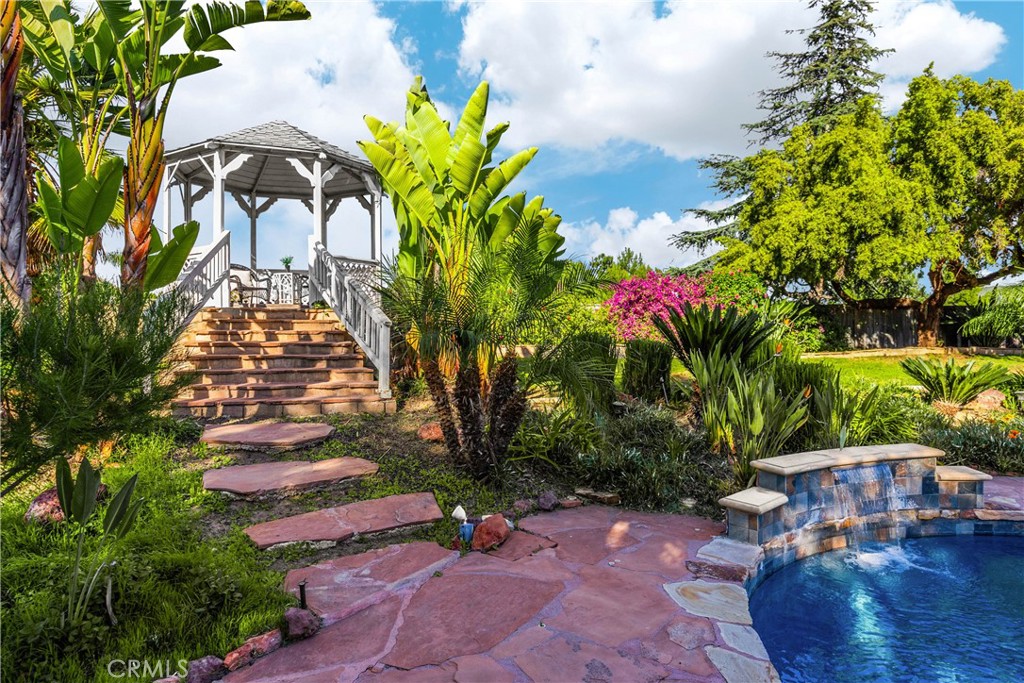 7230 Sarsaparilla Drive