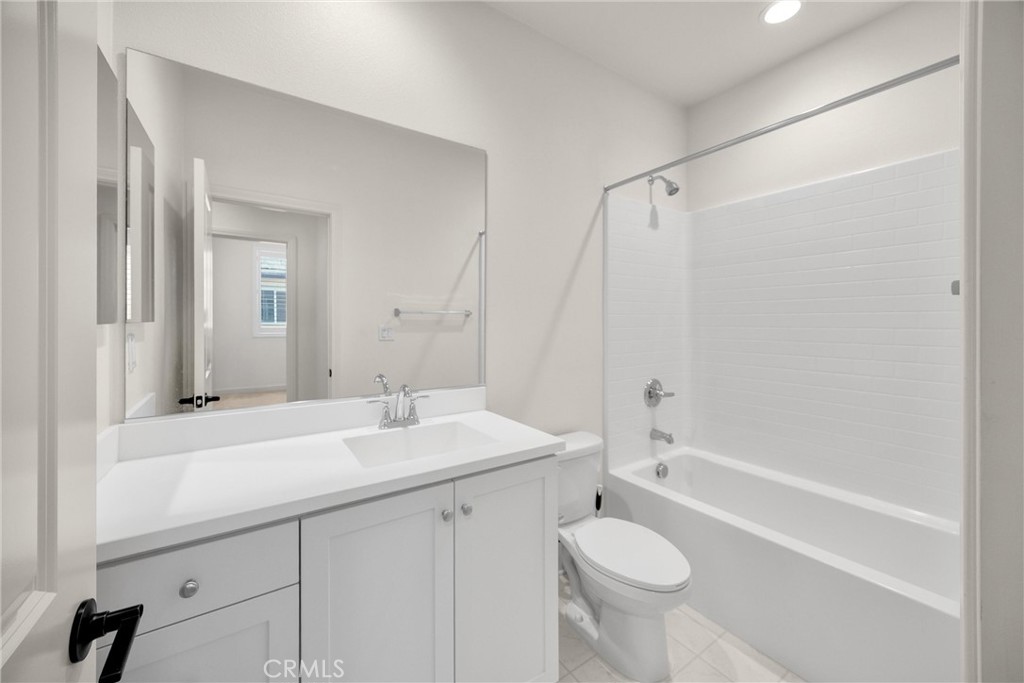 3530 E Delight Paseo 208